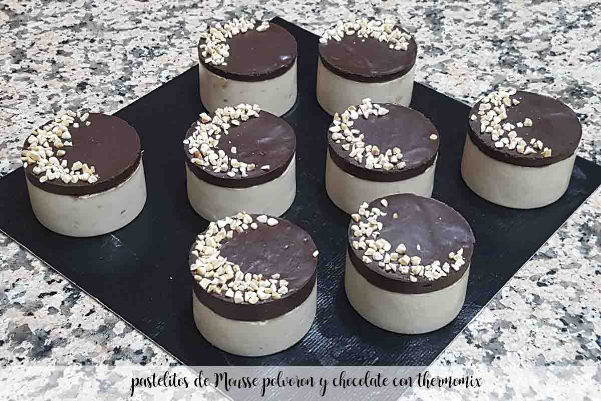 Mousse polvoron et cupcakes au chocolat au thermomix