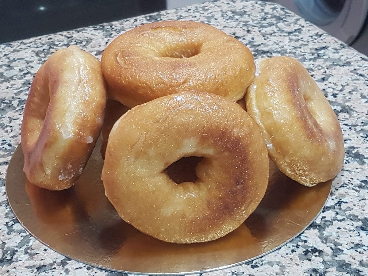 Beignets fourrés à la crème pâtissière au thermomix